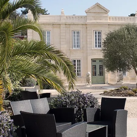Domaine De Palais Hotel 3*